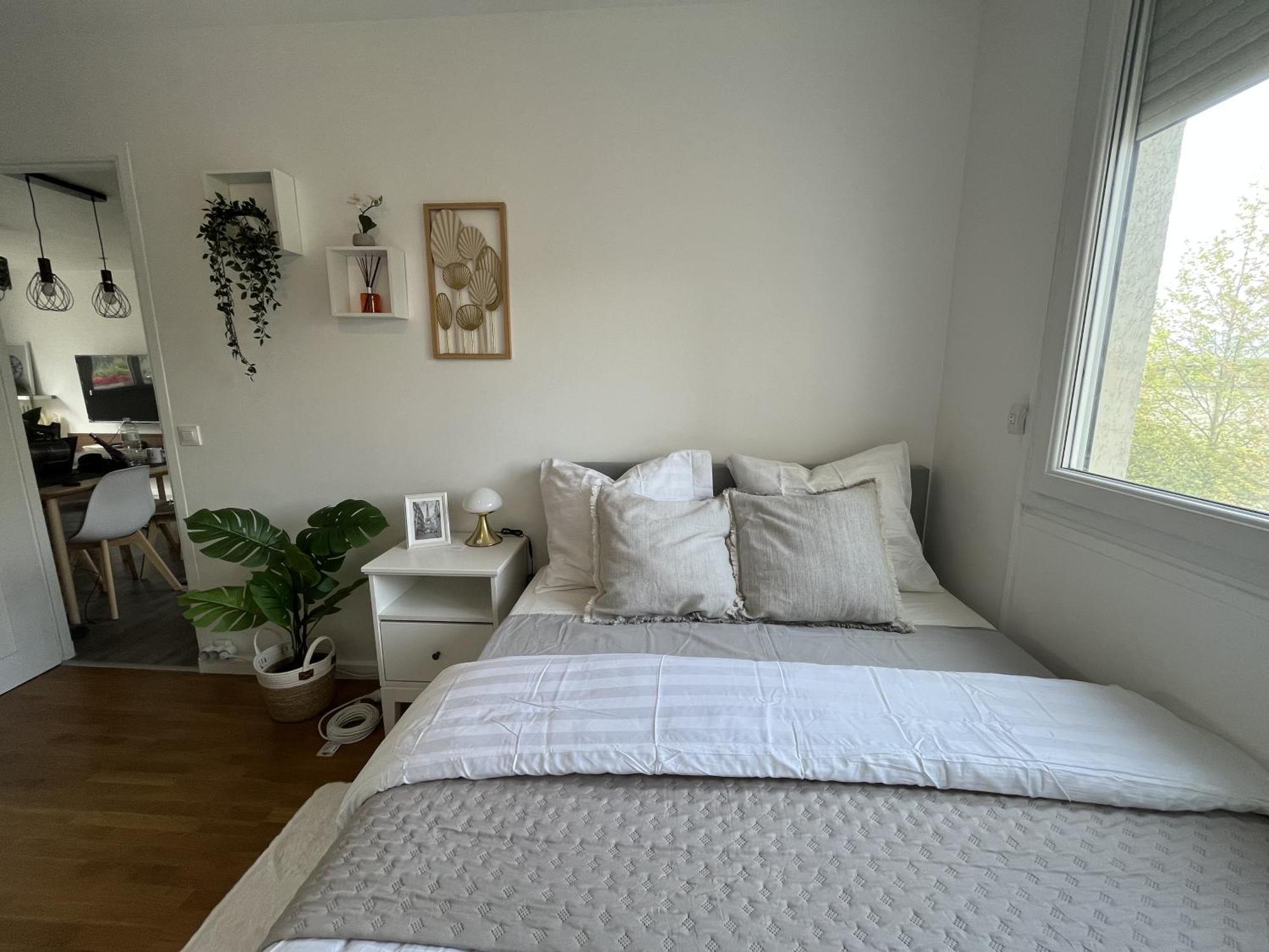 Entire 60M2 Apartment - Close To Paris - Parking - Kitchen - 2Min Rerb - Olympic'24 Bourg-la-Reine Luaran gambar