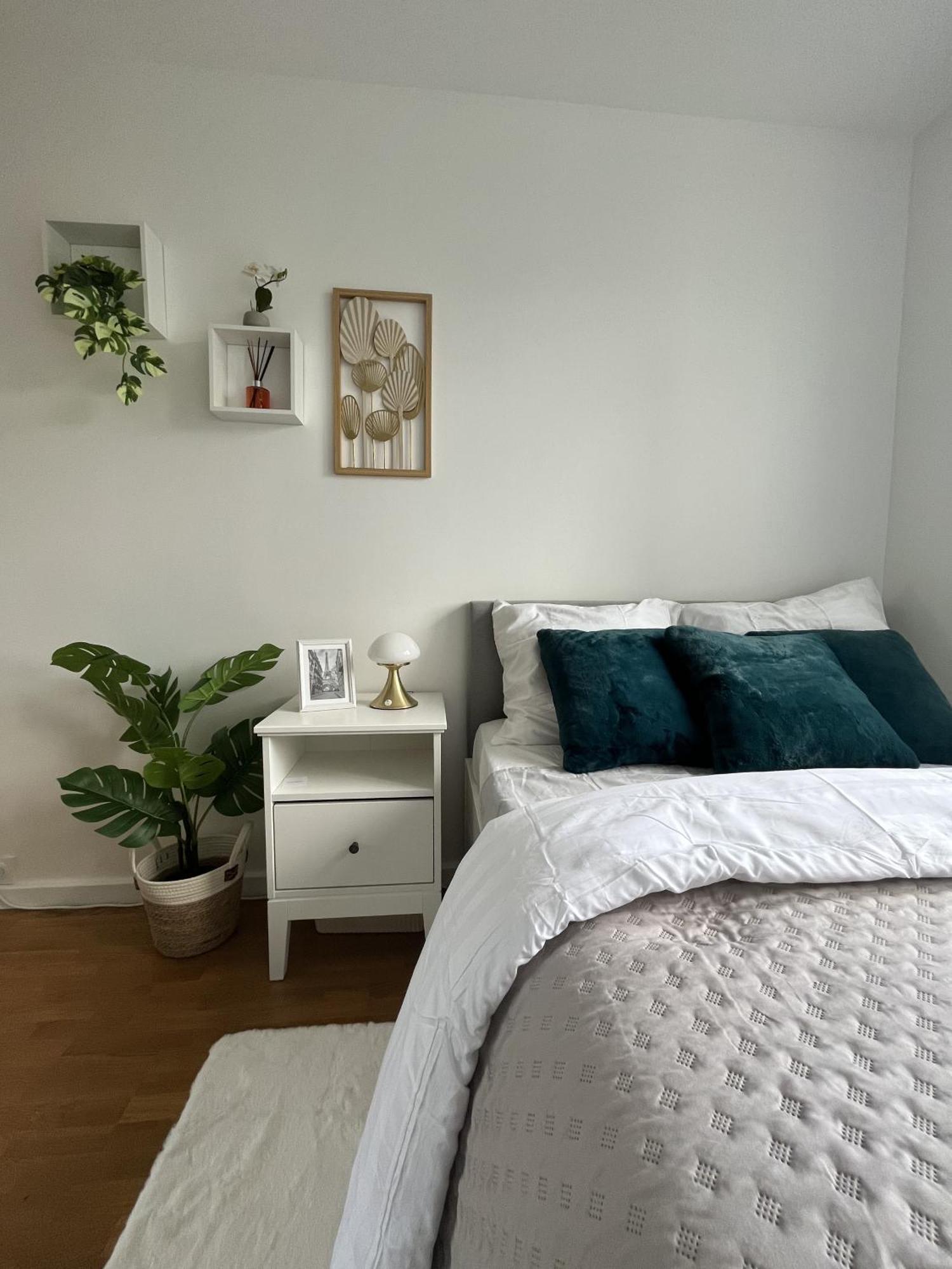 Entire 60M2 Apartment - Close To Paris - Parking - Kitchen - 2Min Rerb - Olympic'24 Bourg-la-Reine Luaran gambar